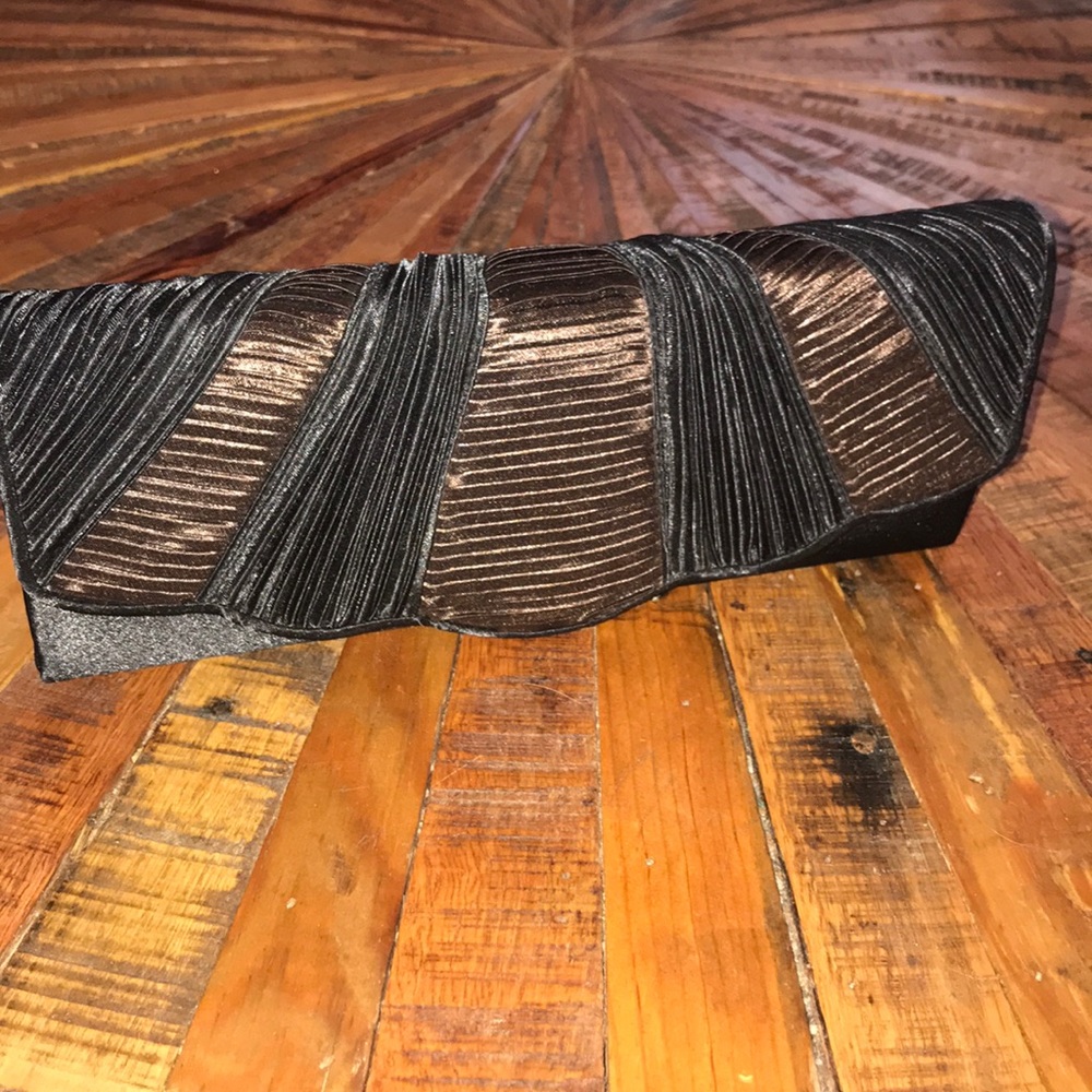 Jessica McClintock ruching clutch
